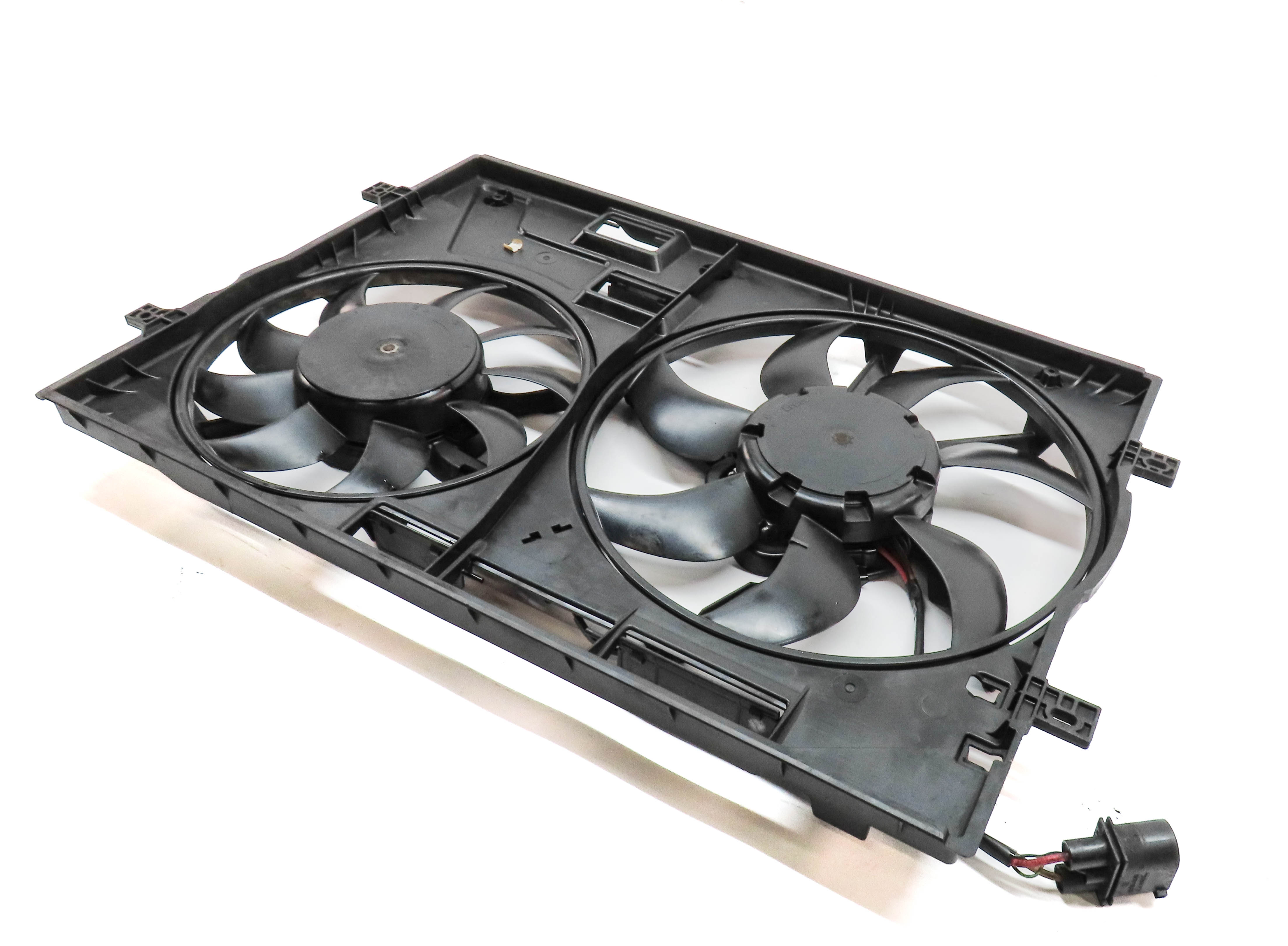 2015-2019 AUDI A3 S3 TT (8V MK3) 2.0L TURBO ENGINE RADIATOR COOLING FAN ASSEMBLY — exact item pictured